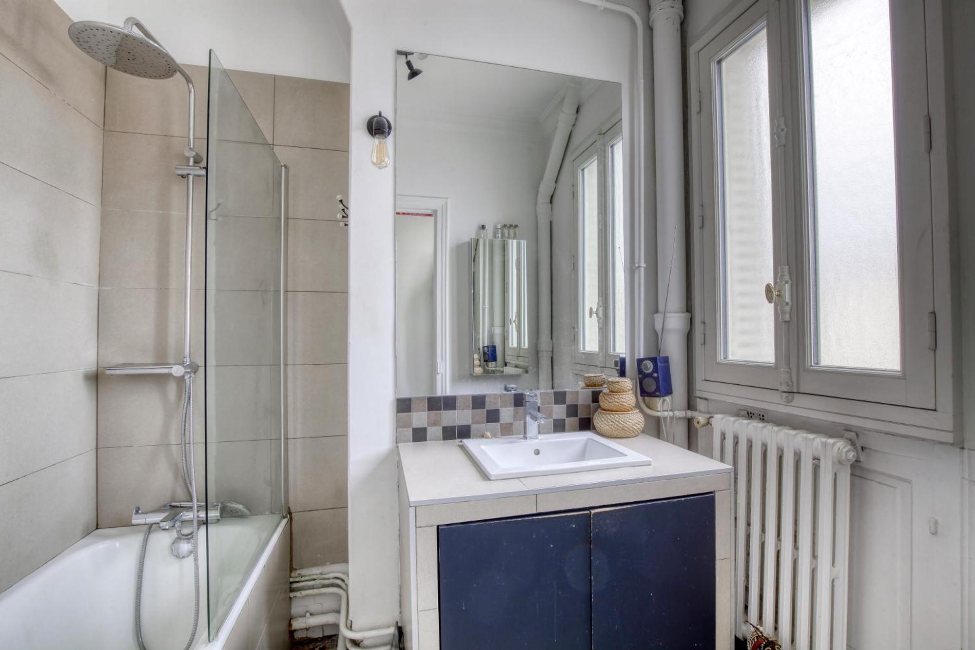 Appartement 3 Marais 4 *